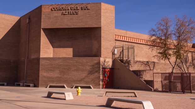 Corona del Sol Aztecs